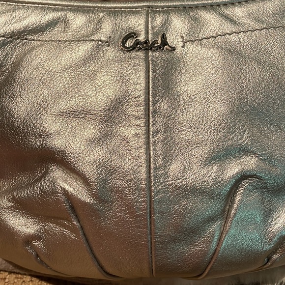 NWT Coach Silver Pleated Leather Top Handle Bag rv$148 f45548 - Picture 7 of 9